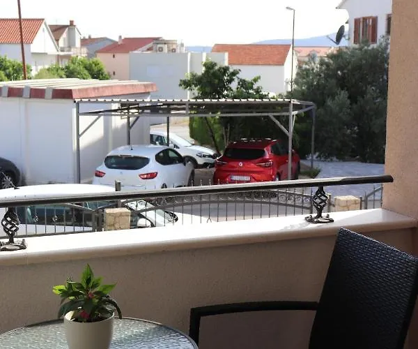 Sara Appartamento Brodarica (Sibenik-Knin)