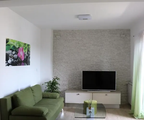 Apartment Sara Brodarica (Sibenik-Knin)